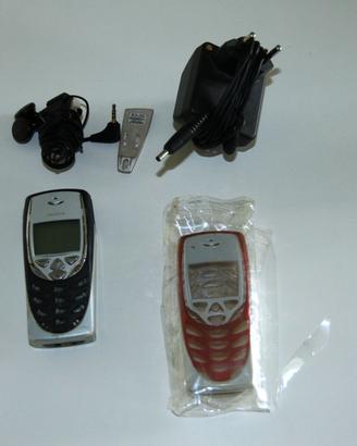 "TELEFONO CELLULARE NOKIA 8310 + COVER RICAMBIO