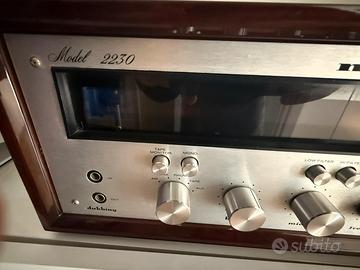 Amplificatore Marantz Modello 2230