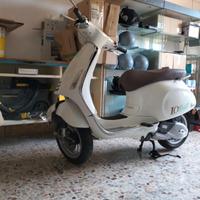 Piaggio Vespa 125 Primavera - 2024