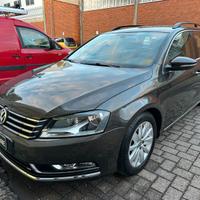 VOLKSWAGEN PASSAT 1.6TDI 105cv