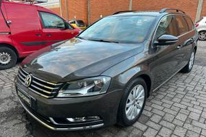 VOLKSWAGEN PASSAT 1.6TDI 105cv