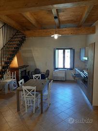 Casa a schiera su più livelli