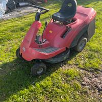 Trattorino tagliaerba castelgarden