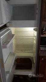 Frigorifero da incasso con  congelatore