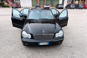 Mercedes classe c anno 2003 iscritta albo storico