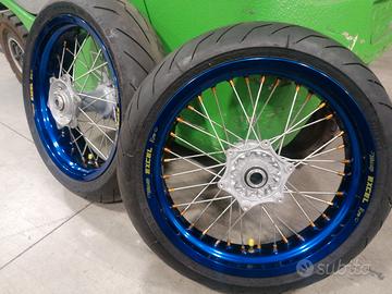 Coppia ruote per Motard 
