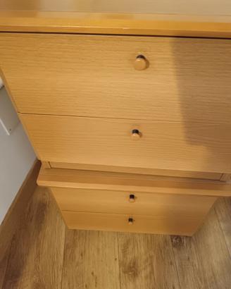 comodini in legno  multistrato leggerissimi 