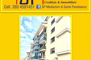 4,5 vani luminoso con garage