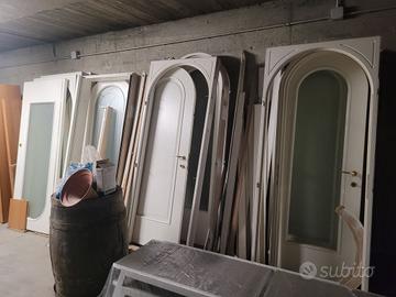 Porte Bertolotto in legno laccate bianche + vetro