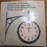 Orologio da stazione vintage 