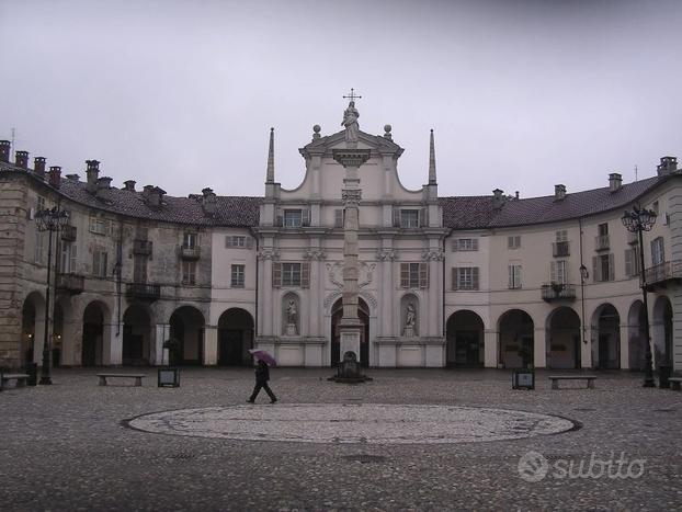 Venaria reale quadrilocale ristutturato 550