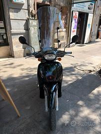 Aprilia scarabeo