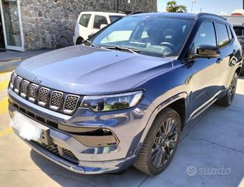 Jeep Compass 1.3 T4 4xe PLUG-IN HYBRID Automatik L
