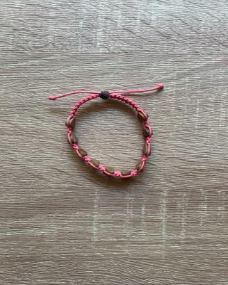 Braccialetto in stoffa e legno
