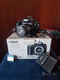 Canon EOS 7D + 18-55 IS – SOLO 23.899 scatti