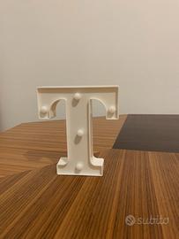 Lettere luminose per casa o matrimonio