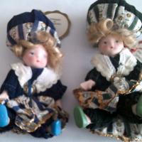 8 bamboline in porcellana