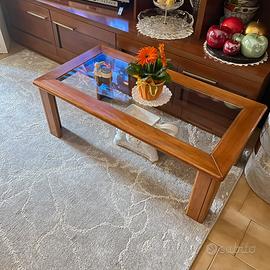 Tavolino in legno/vetro