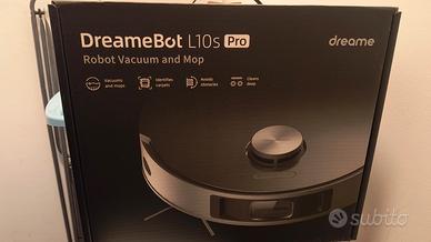 Robot aspirapolvere e lavapavimenti 