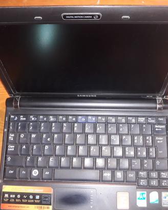SAMNSUNG NP-NC10 MINI PC 10" LCD CON WINDOWS XP