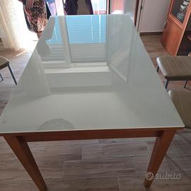 tavolo salone in legno