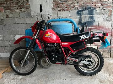 Honda XL600r