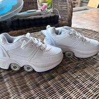 Scarpe con pattini a rotelle