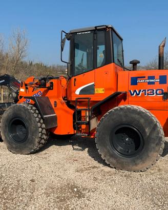 Pala Gommata Fiat-Hitachi W130