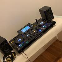 Pioneer Xdj Rx2 + flight case + deck cover + casse