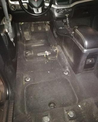 Pulizia Profonda Auto Furgoni Camper perfetta     