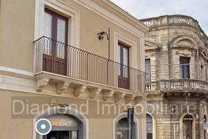 Palazzetto a Fiumefreddo di Sicilia