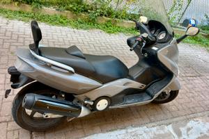 T-Max 500 anno 2006