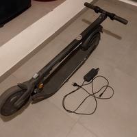 monopattino elettrico ninebot 