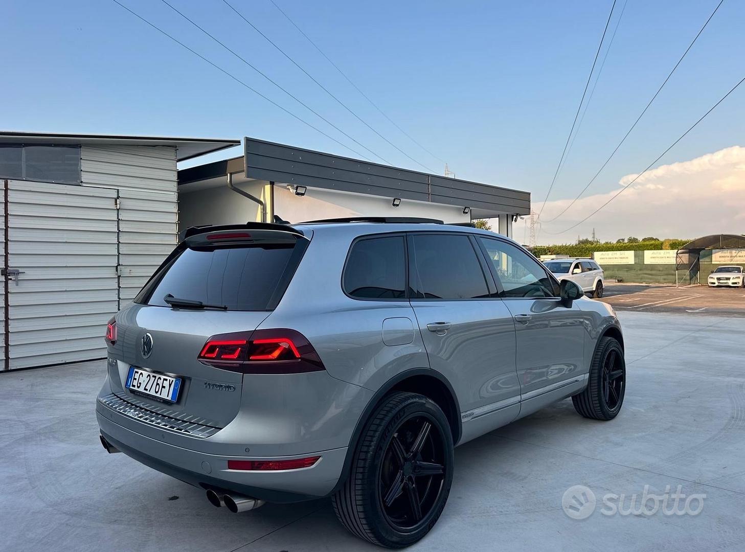 Volkswagen Touareg 3.0 TSI Hybride 333ch - Toit ouvrant panoramique - Xénon - Suspension pneumatique - Sièges éléctriques
