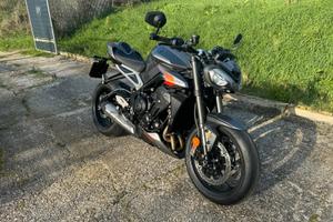 triumph street triple 765rs 
