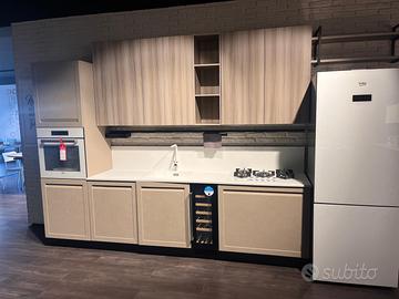 CUCINA LUBE MODELLO ROUND