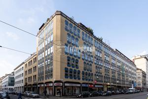 MONOLOCALE RISTRUTTURATO AL PIANO ALTO