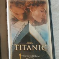 Titanic vhs
