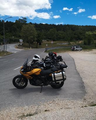 aprilia caponord rally 1200