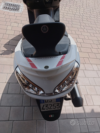 Yamaha. Mayesty. 400