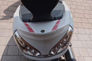 Yamaha. Mayesty. 400