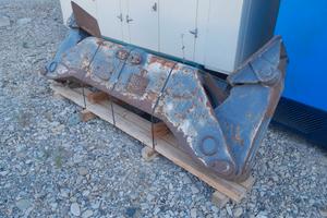 Piedi stabilizzatori per escavatore