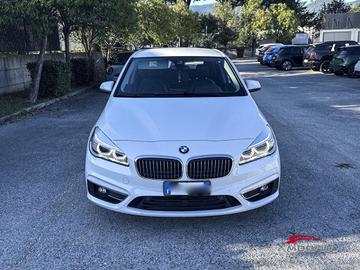 BMW 218 Serie 2 d Luxury auto - PER OPERATORI DE