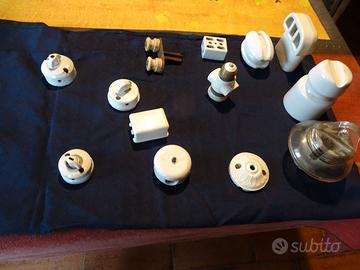 vecchio materiale elettrico interruttori e