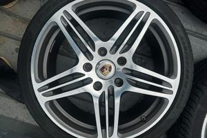 4 Cerchi con Gomme per Porsche 996s o Turbo origin