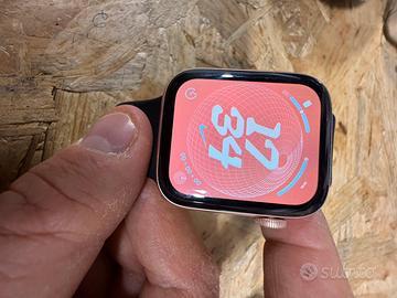 Apple Watch SE GPS – Oro Rosa