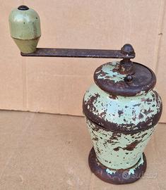 Vintage macinino da caffè  Tre Spade " Pera"