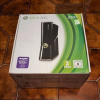 Console Xbox 360 (250 GB) COMPLETA DI TUTTO