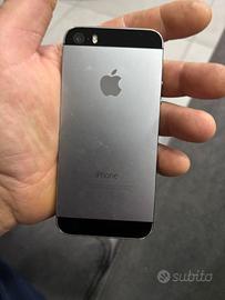 Cellulari per pezzi di ricambio