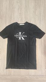 Maglietta Calvin Klein taglia S da uomo